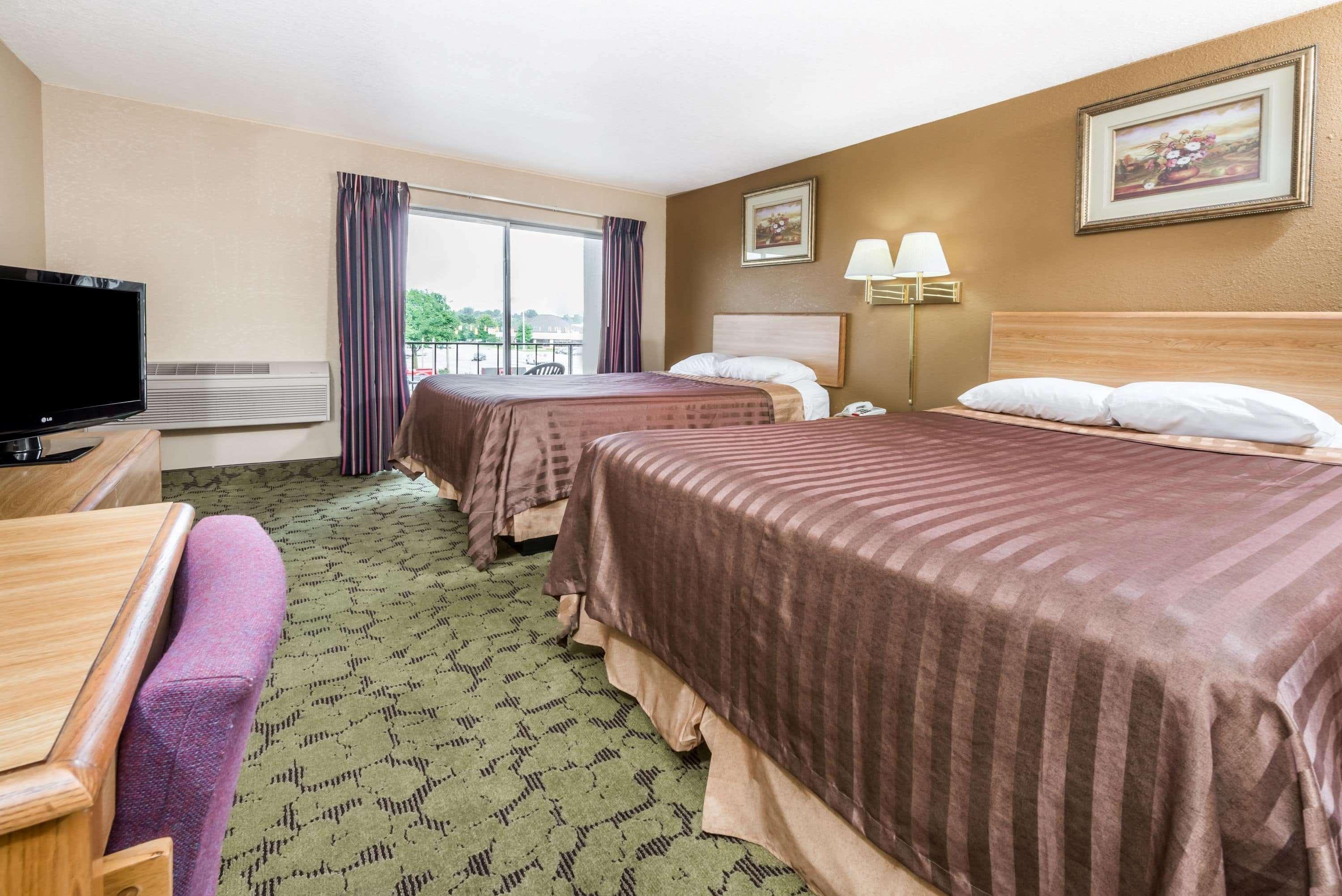 Travelodge By Wyndham Bloomington Eksteriør bilde