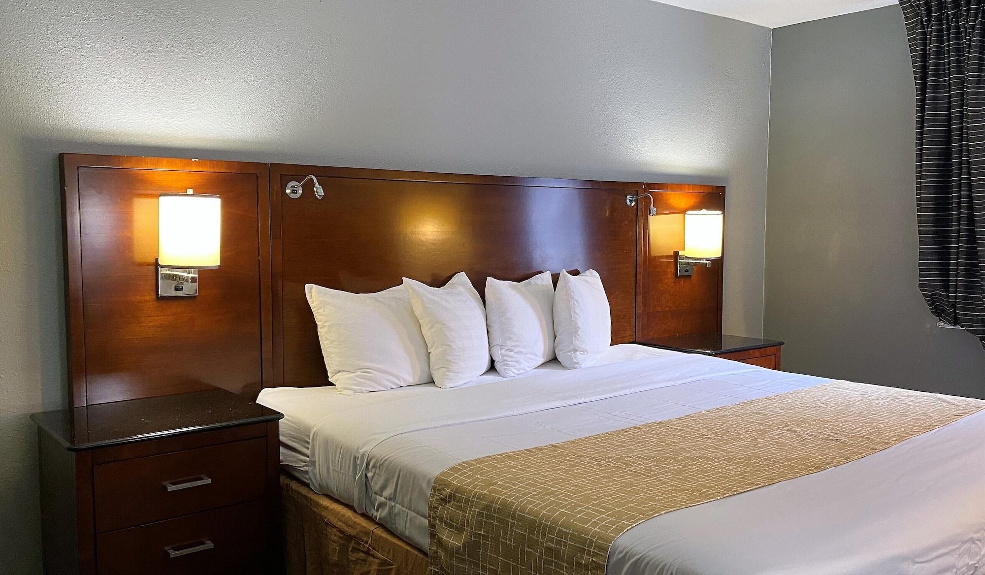 Travelodge By Wyndham Bloomington Eksteriør bilde