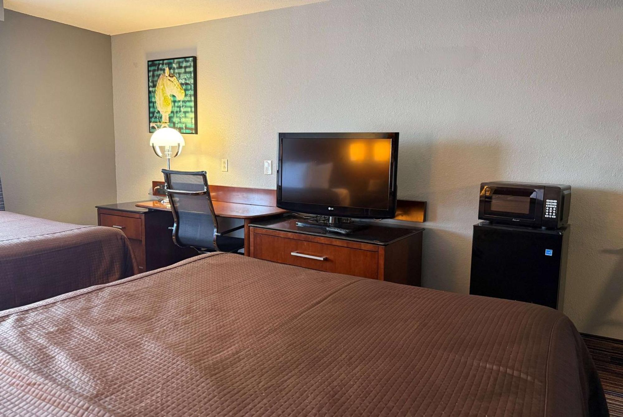 Travelodge By Wyndham Bloomington Eksteriør bilde